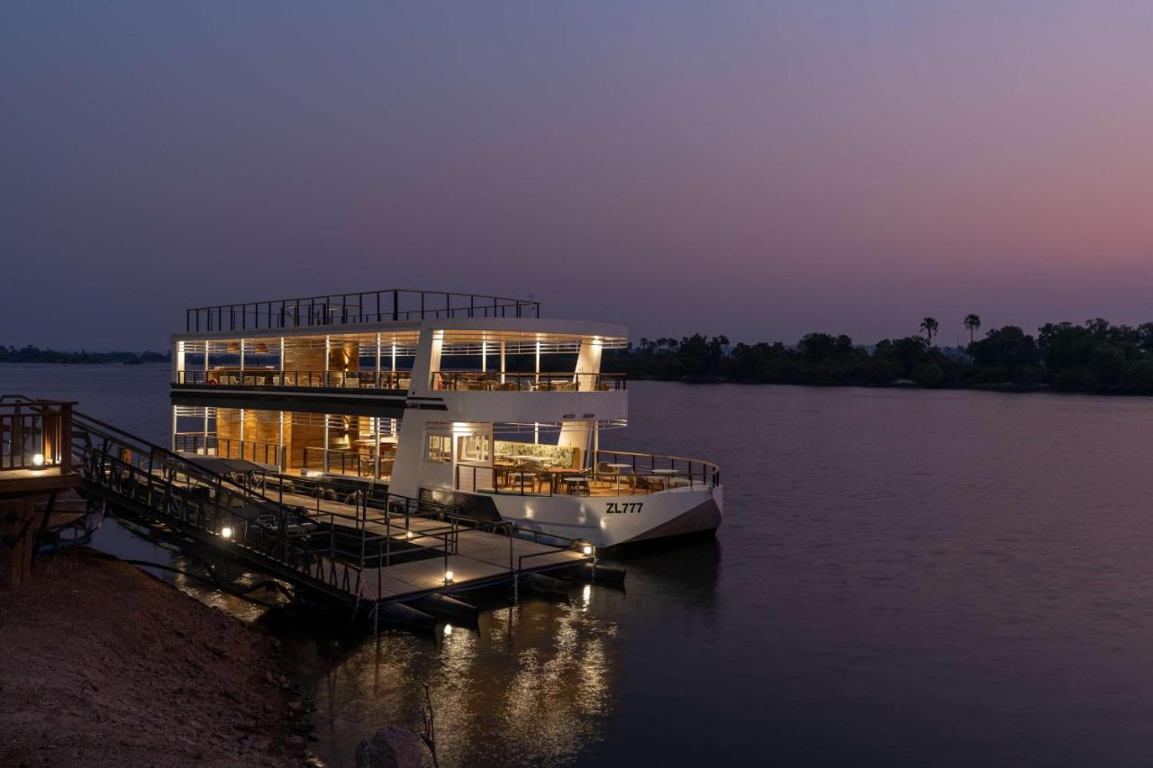Radisson Blu Mosi-Oa-Tunya Livingstone Resort Exterior photo