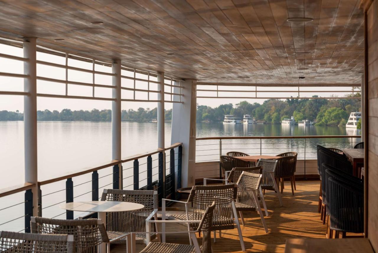 Radisson Blu Mosi-Oa-Tunya Livingstone Resort Exterior photo