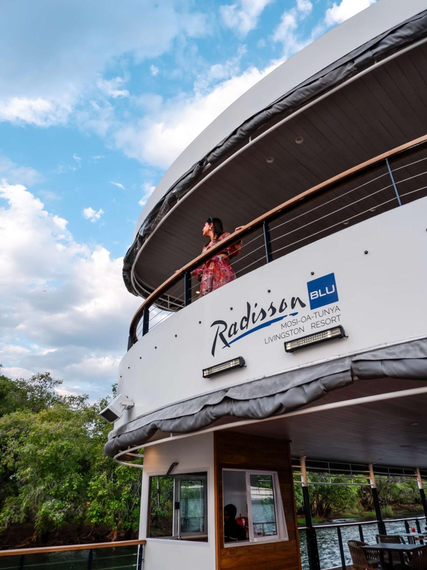Radisson Blu Mosi-Oa-Tunya Livingstone Resort Exterior photo